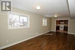 Main Floor - 15 Manitoba Street, Toronto, Ontario M8Y 1C8 - Photo 5 - W12922912