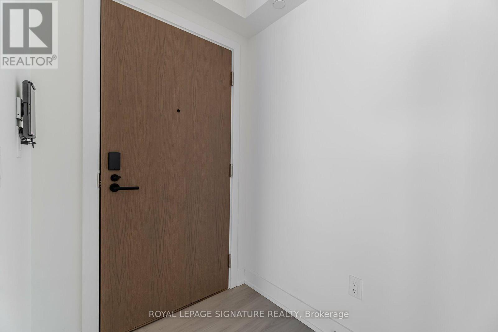 2701 - 10 Eva Road, Toronto, Ontario  M9C 0B3 - Photo 5 - W12922920