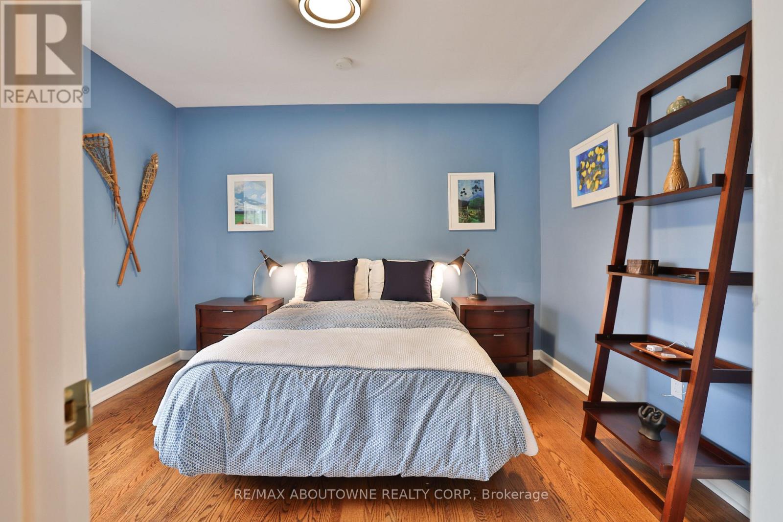 1268 Hillhurst Road, Oakville, Ontario  L6J 1X4 - Photo 30 - W12922924