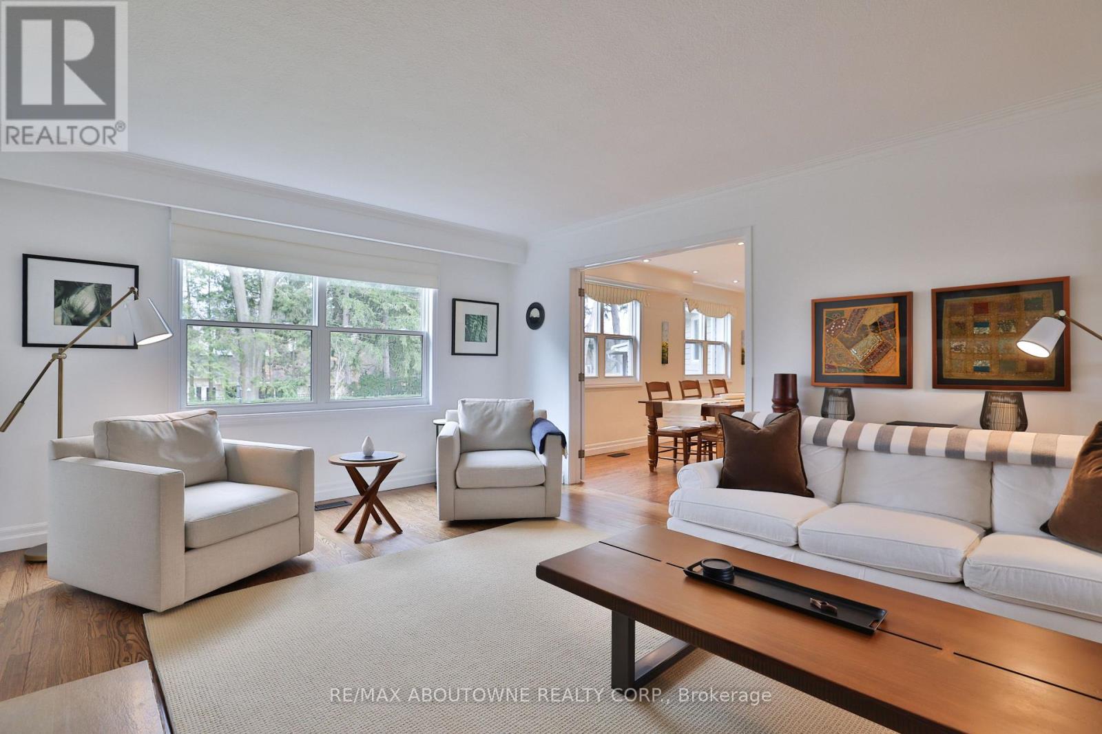 1268 Hillhurst Road, Oakville, Ontario  L6J 1X4 - Photo 7 - W12922924