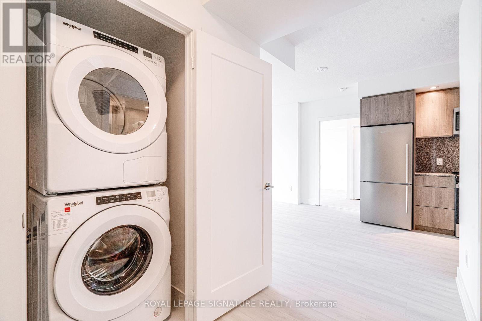 2505 - 10 Eva Road, Toronto, Ontario  M9C 0B3 - Photo 15 - W12922936