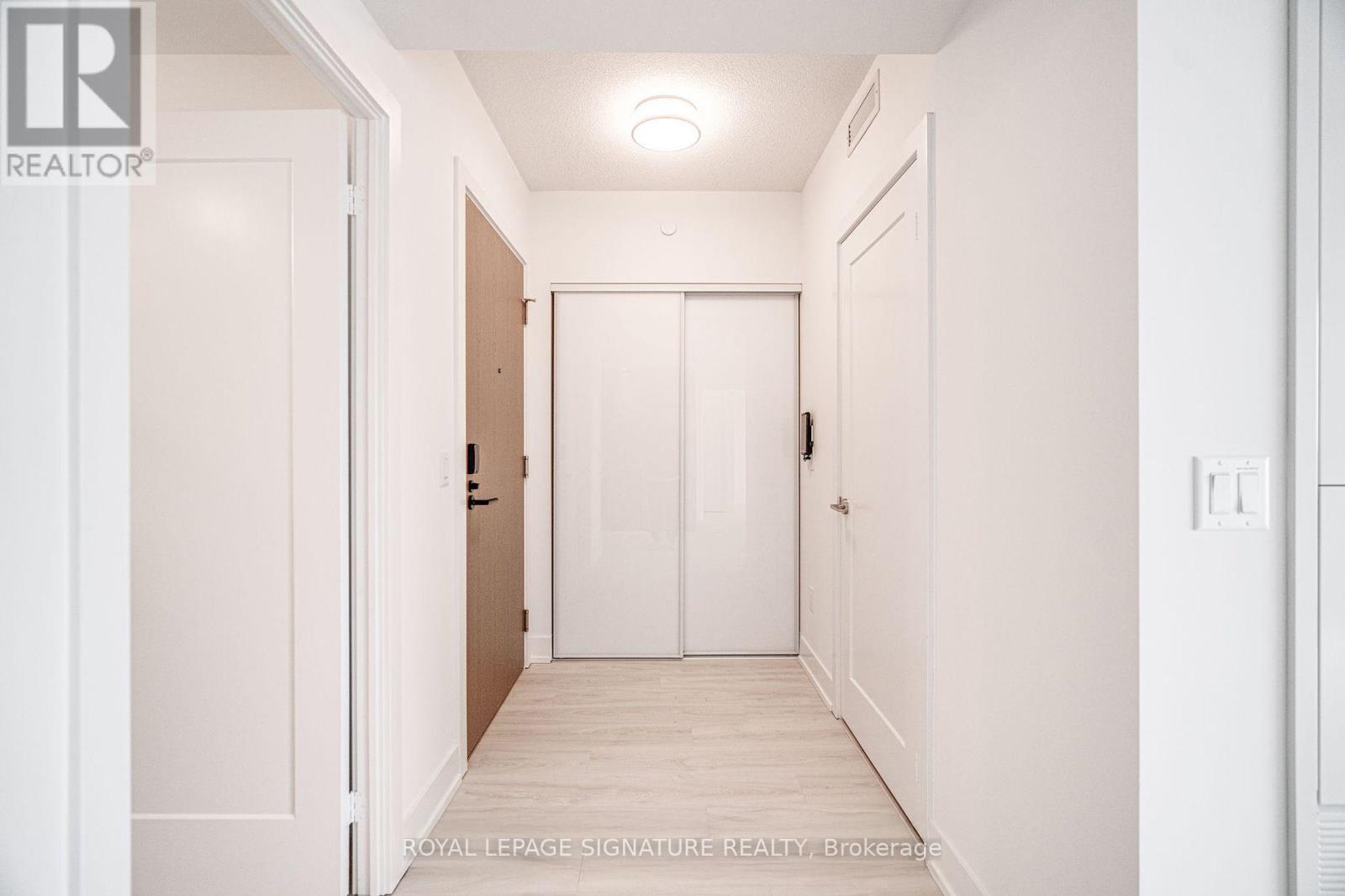 2505 - 10 Eva Road, Toronto, Ontario  M9C 0B3 - Photo 8 - W12922936