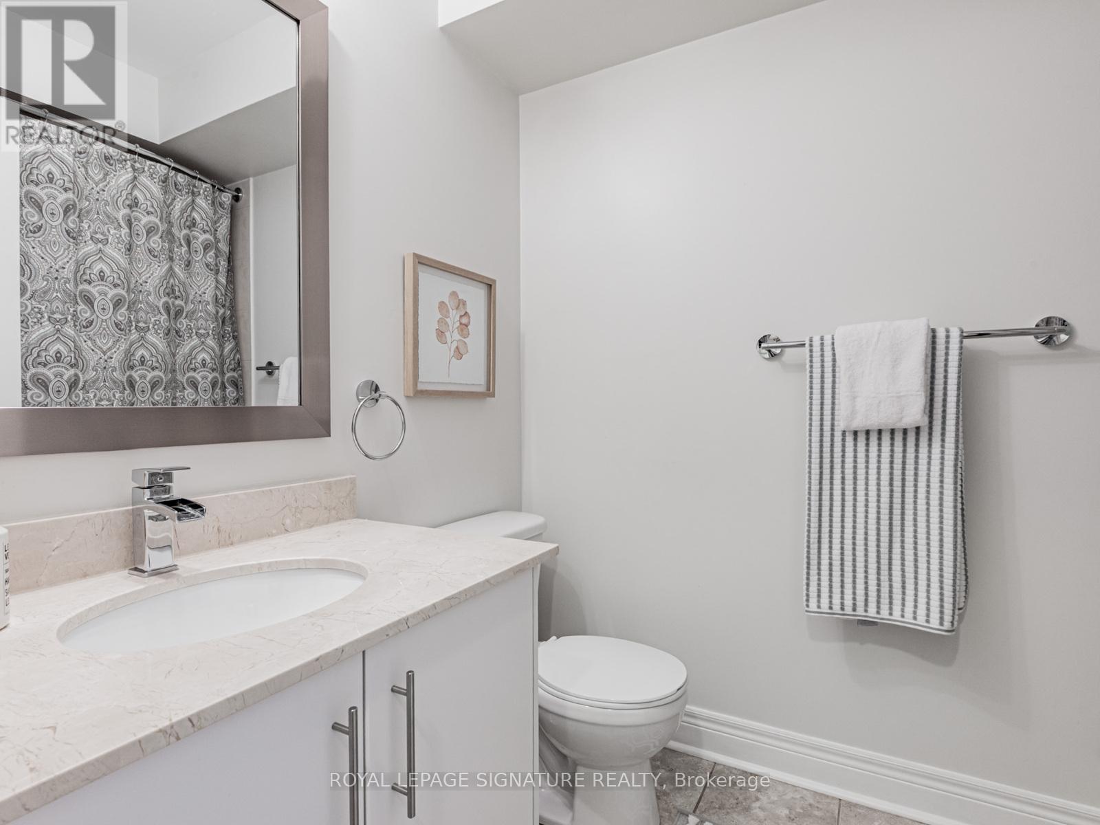 63 Ruby Lang Lane, Toronto, Ontario  M8Z 0B8 - Photo 19 - W12922968