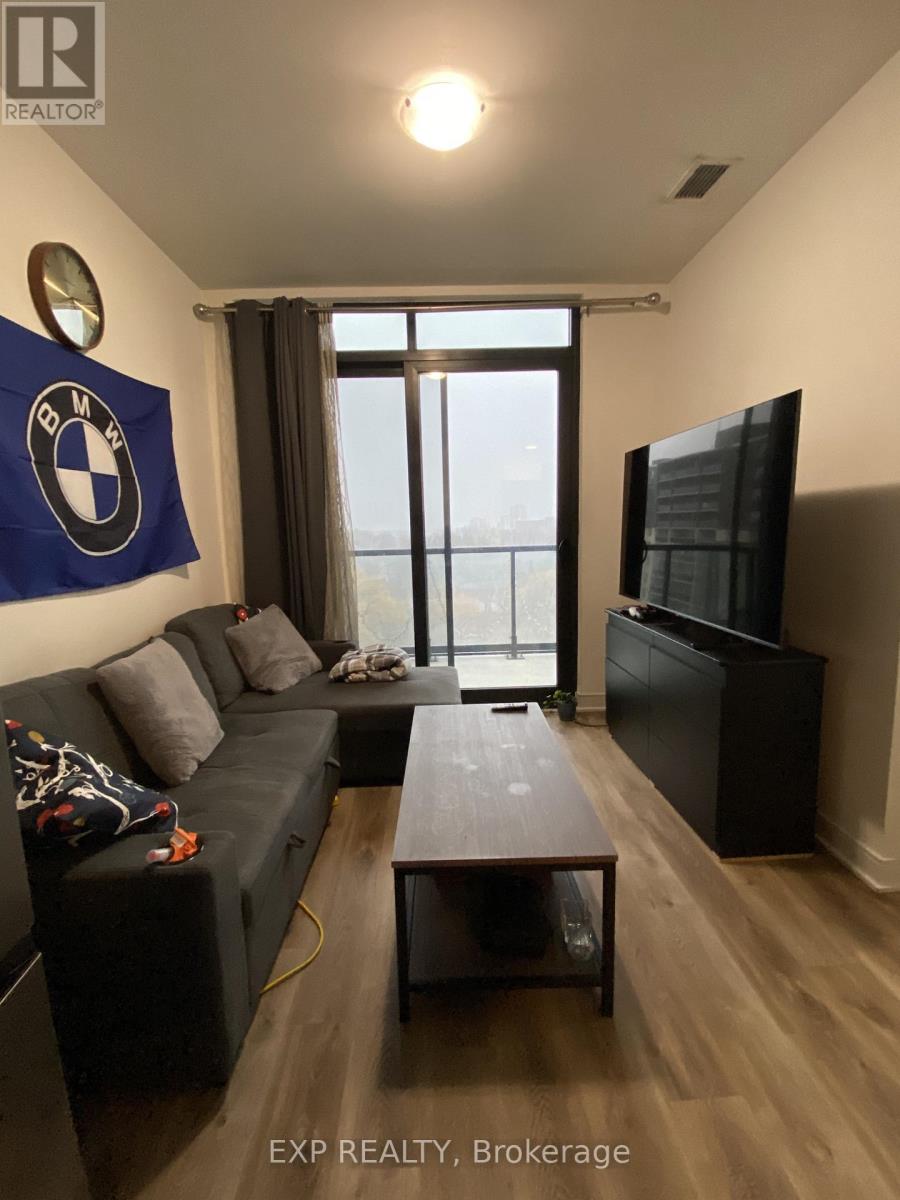 720 - 86 Dundas Street E, Mississauga, Ontario  L5A 1W4 - Photo 16 - W12922978