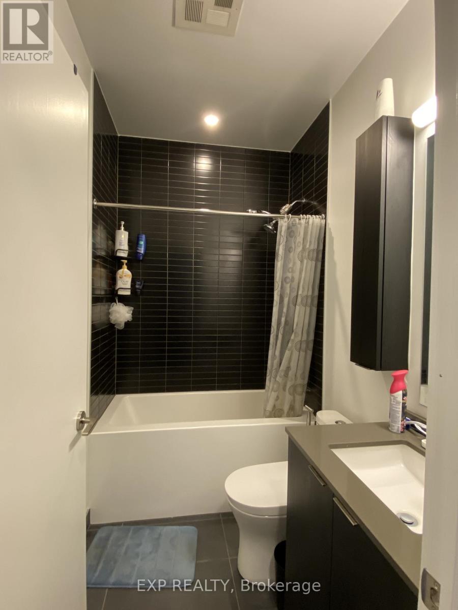 720 - 86 Dundas Street E, Mississauga, Ontario  L5A 1W4 - Photo 21 - W12922978