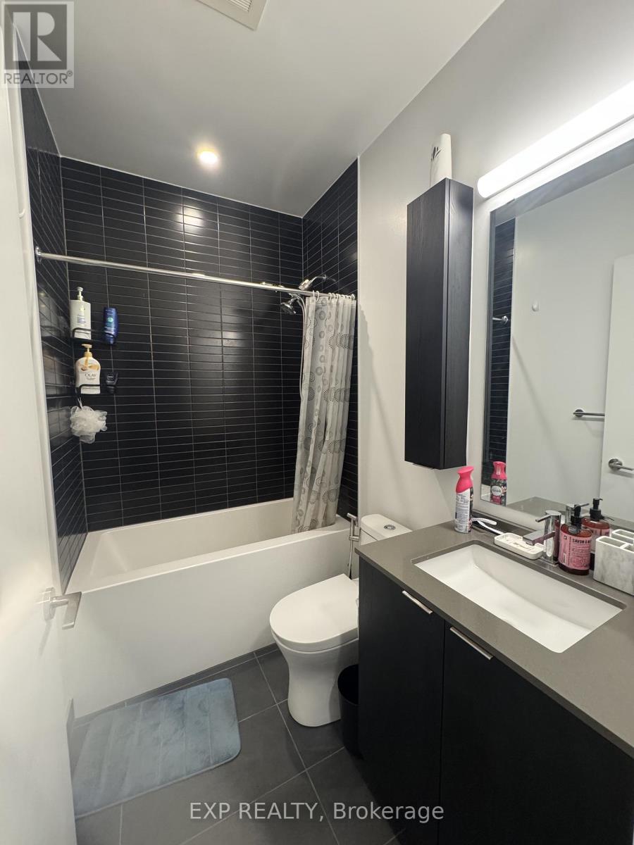 720 - 86 Dundas Street E, Mississauga, Ontario  L5A 1W4 - Photo 22 - W12922978