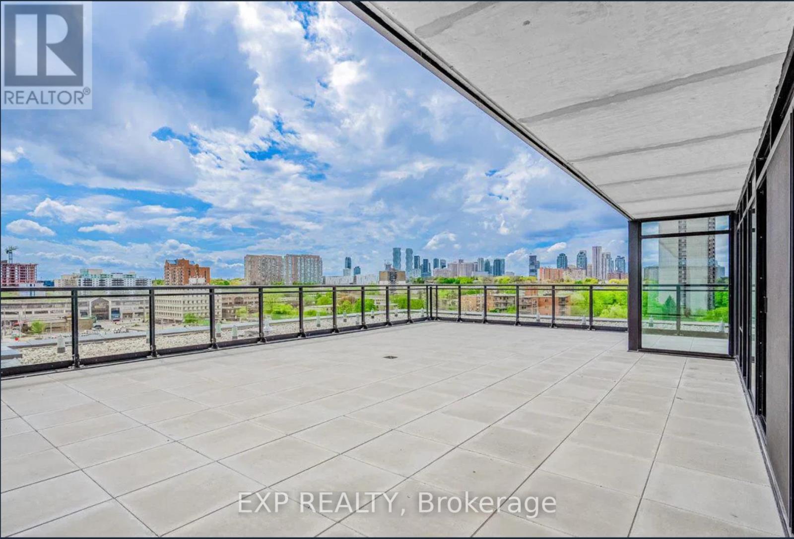 720 - 86 Dundas Street E, Mississauga, Ontario  L5A 1W4 - Photo 37 - W12922978