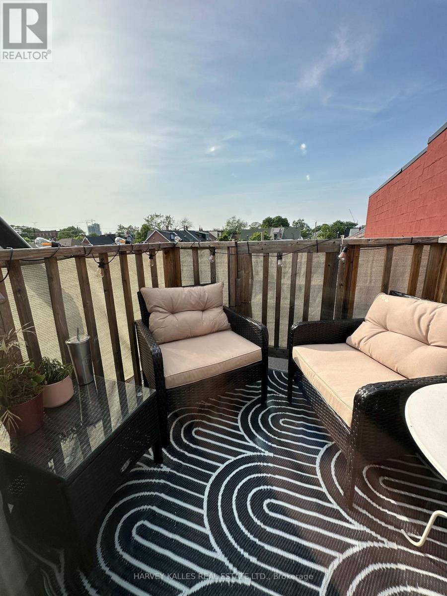 3rd - 904 Bloor Street W, Toronto, Ontario  M6H 1L1 - Photo 13 - W12922990