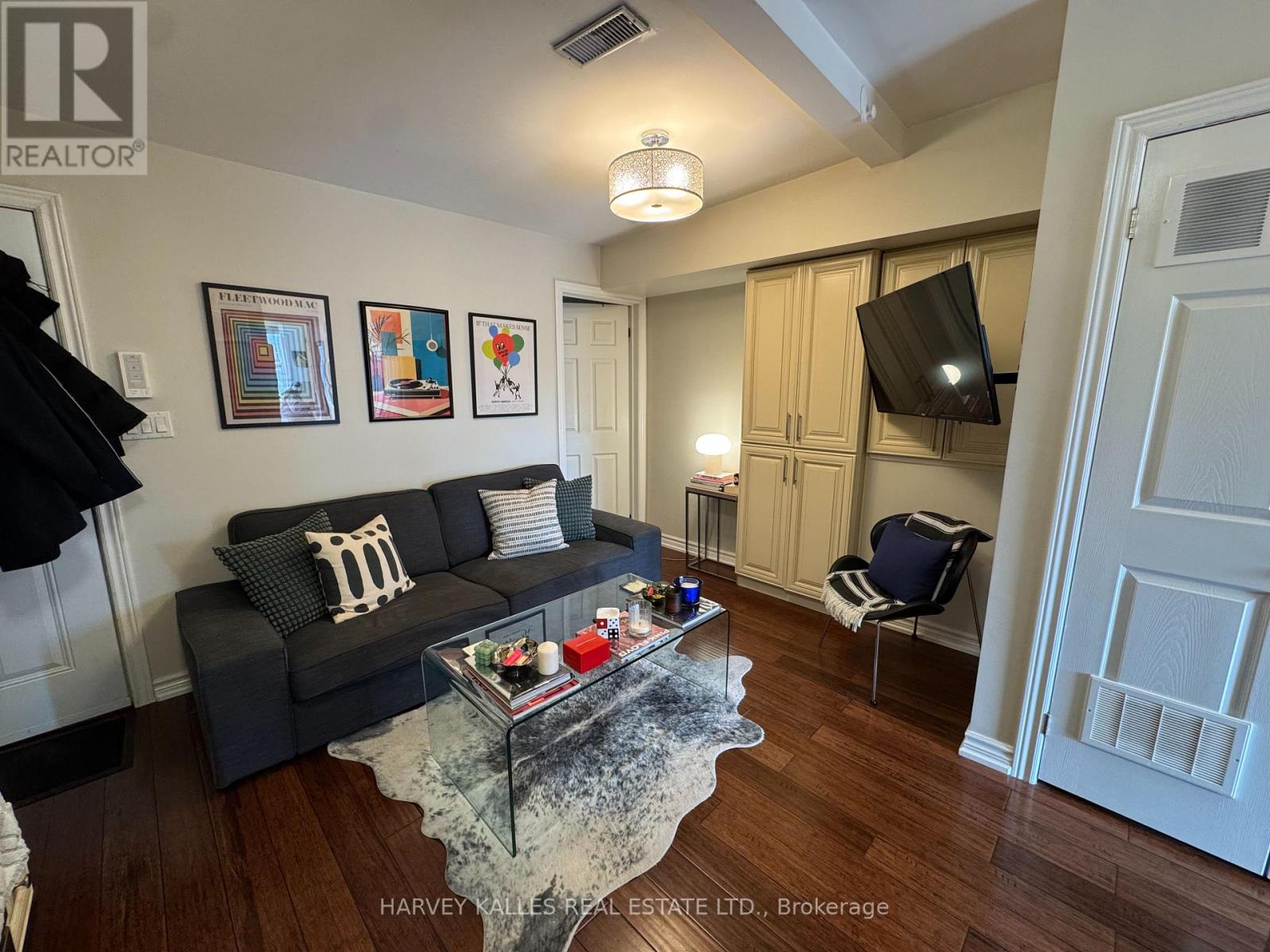 3rd - 904 Bloor Street W, Toronto, Ontario  M6H 1L1 - Photo 2 - W12922990