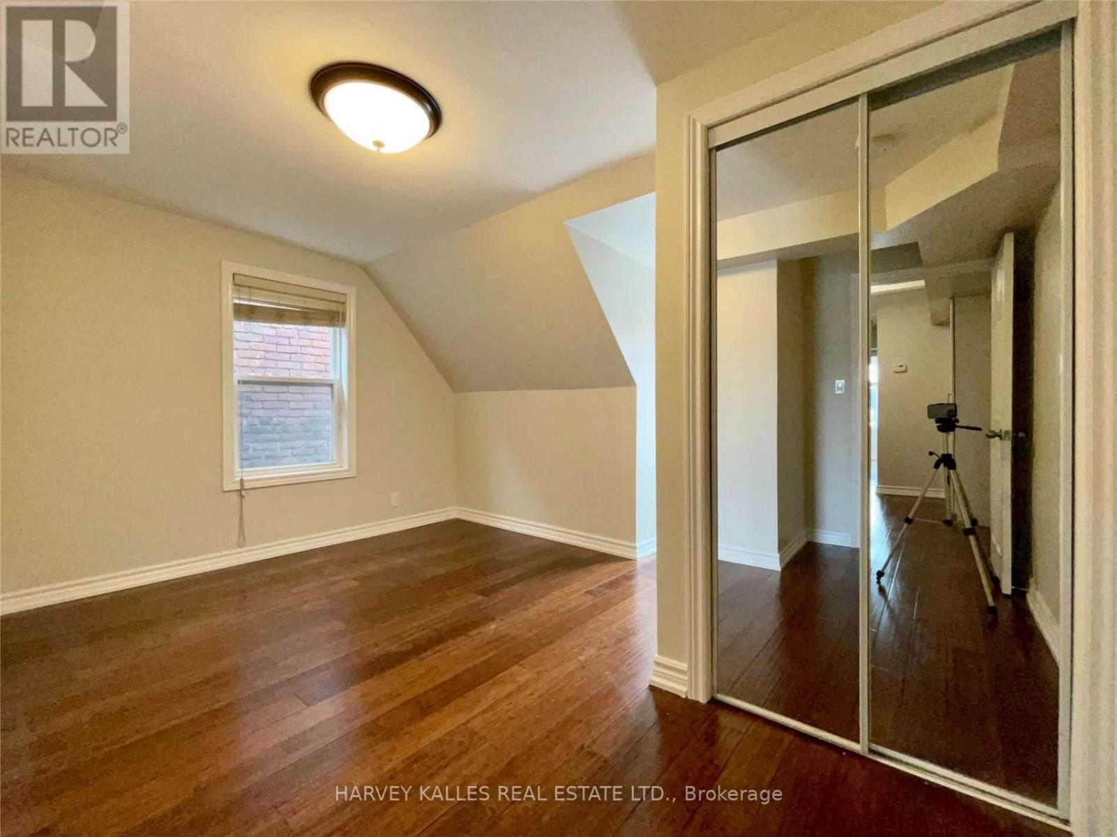 3rd - 904 Bloor Street W, Toronto, Ontario  M6H 1L1 - Photo 7 - W12922990