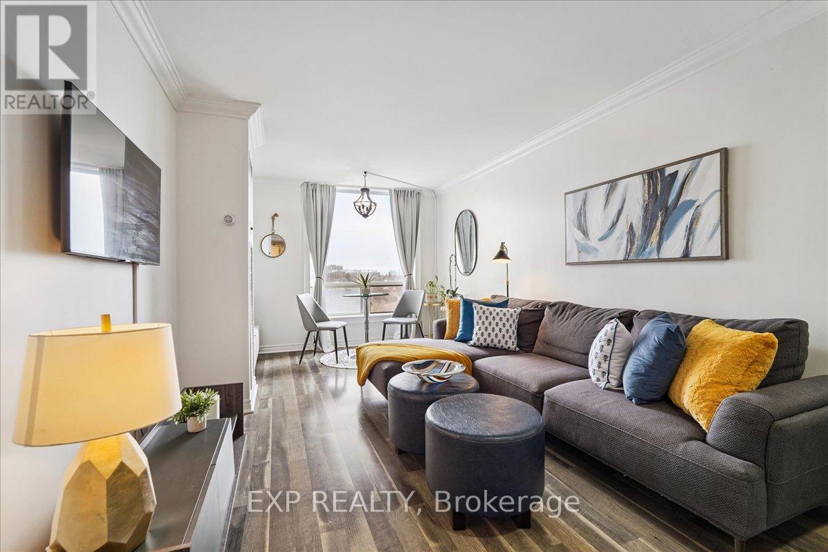 802 - 3 Hickory Tree Road, Toronto, Ontario  M9N 3W5 - Photo 16 - W12923032