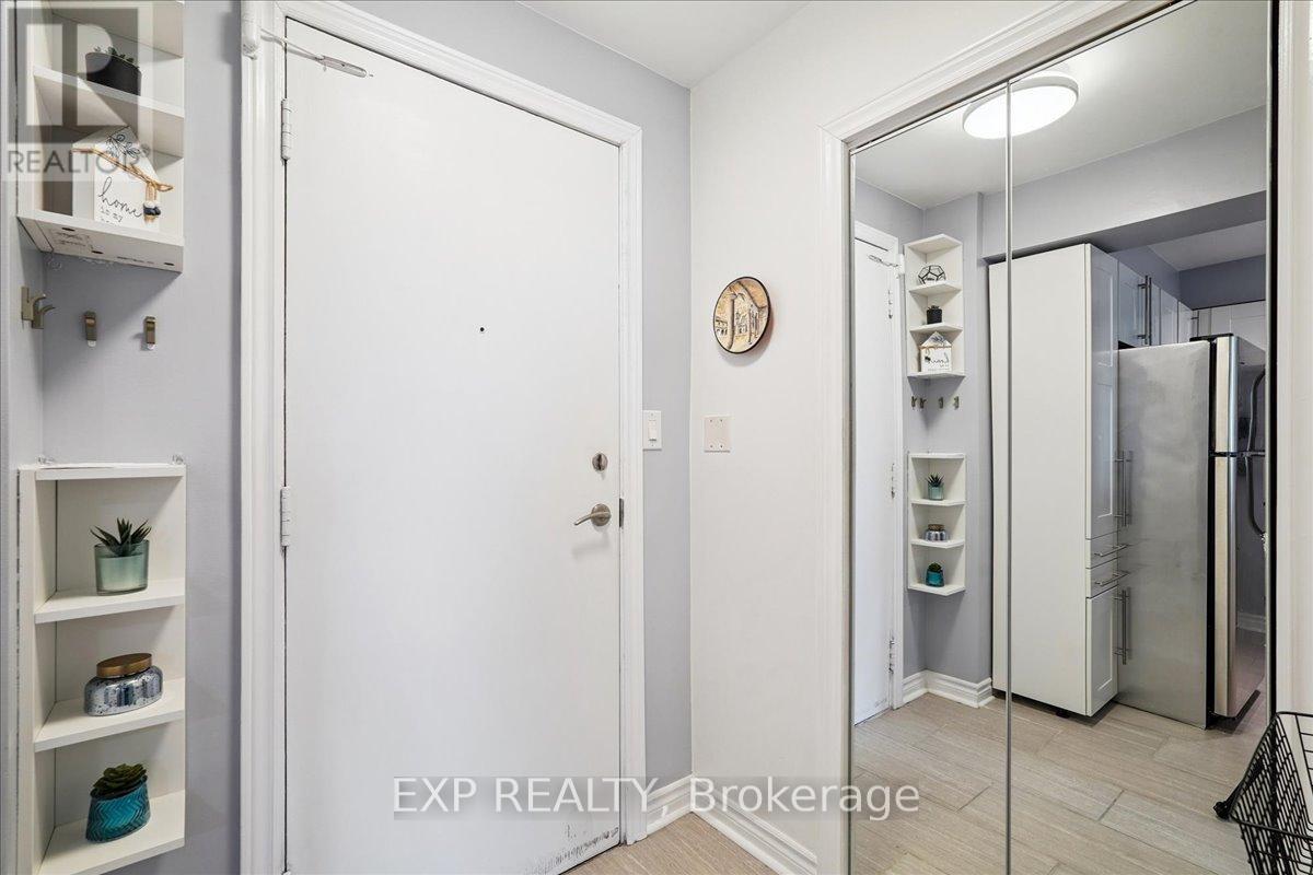 802 - 3 Hickory Tree Road, Toronto, Ontario  M9N 3W5 - Photo 9 - W12923032