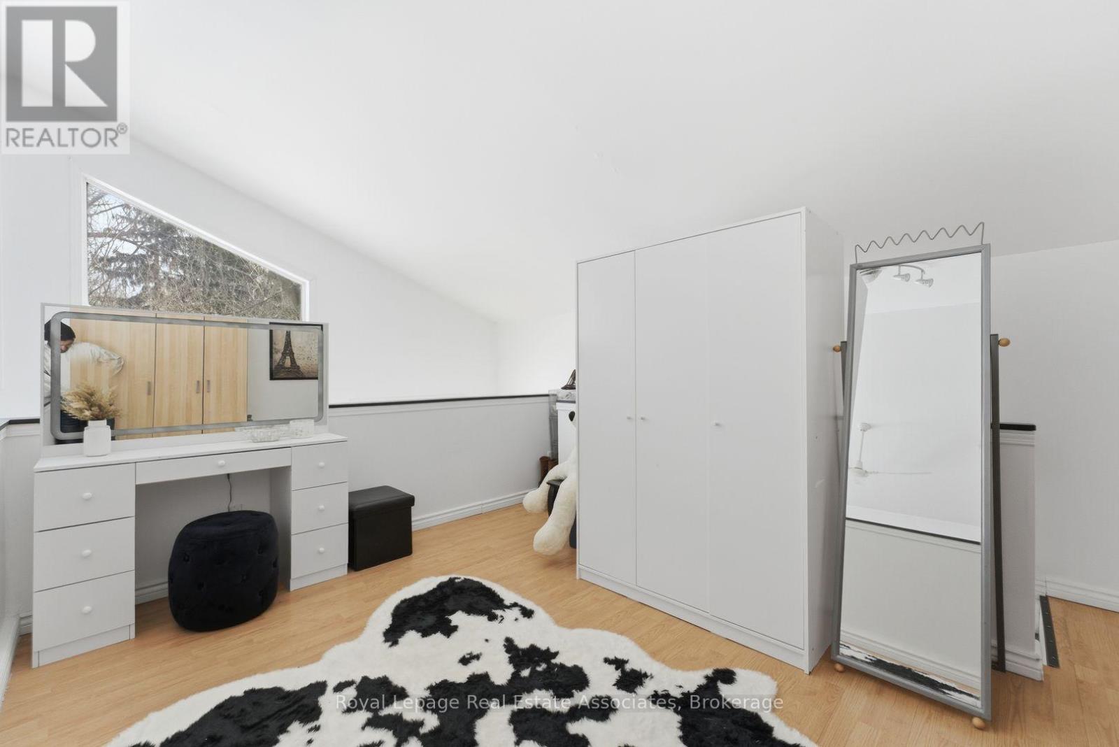 708 Montbeck Crescent, Mississauga, Ontario  L5G 1P3 - Photo 29 - W12923038