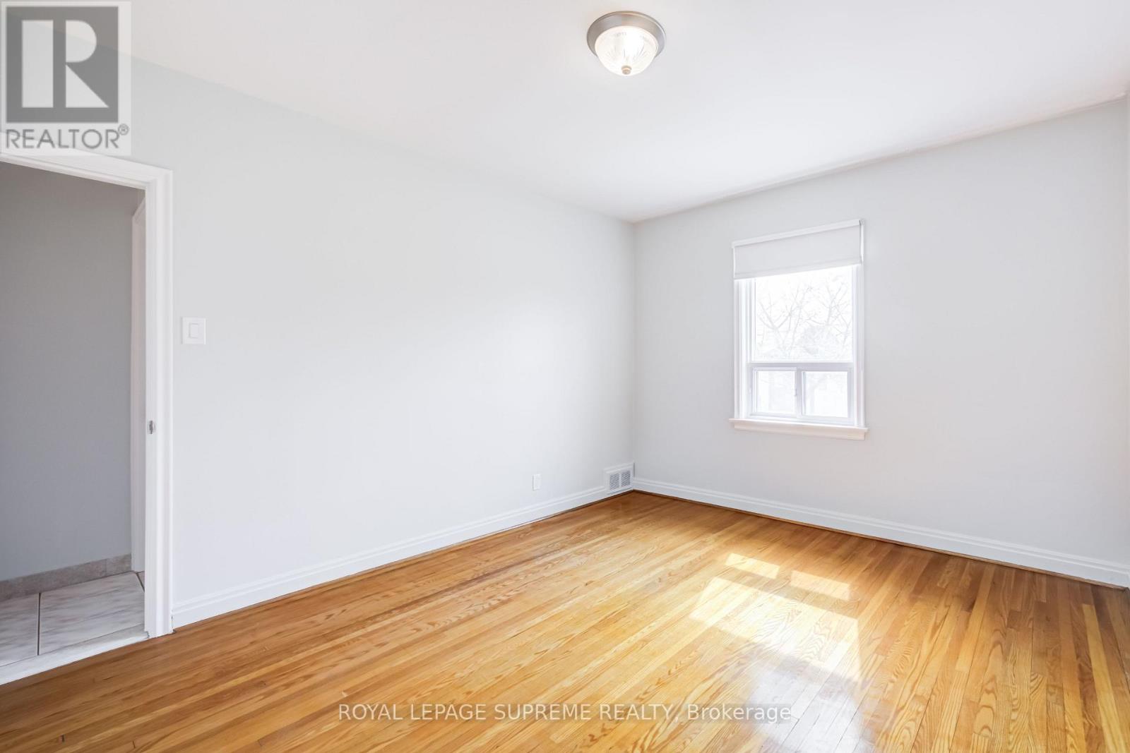 Main - 55 Keelegate Drive, Toronto, Ontario  M3K 1X9 - Photo 18 - W12923040