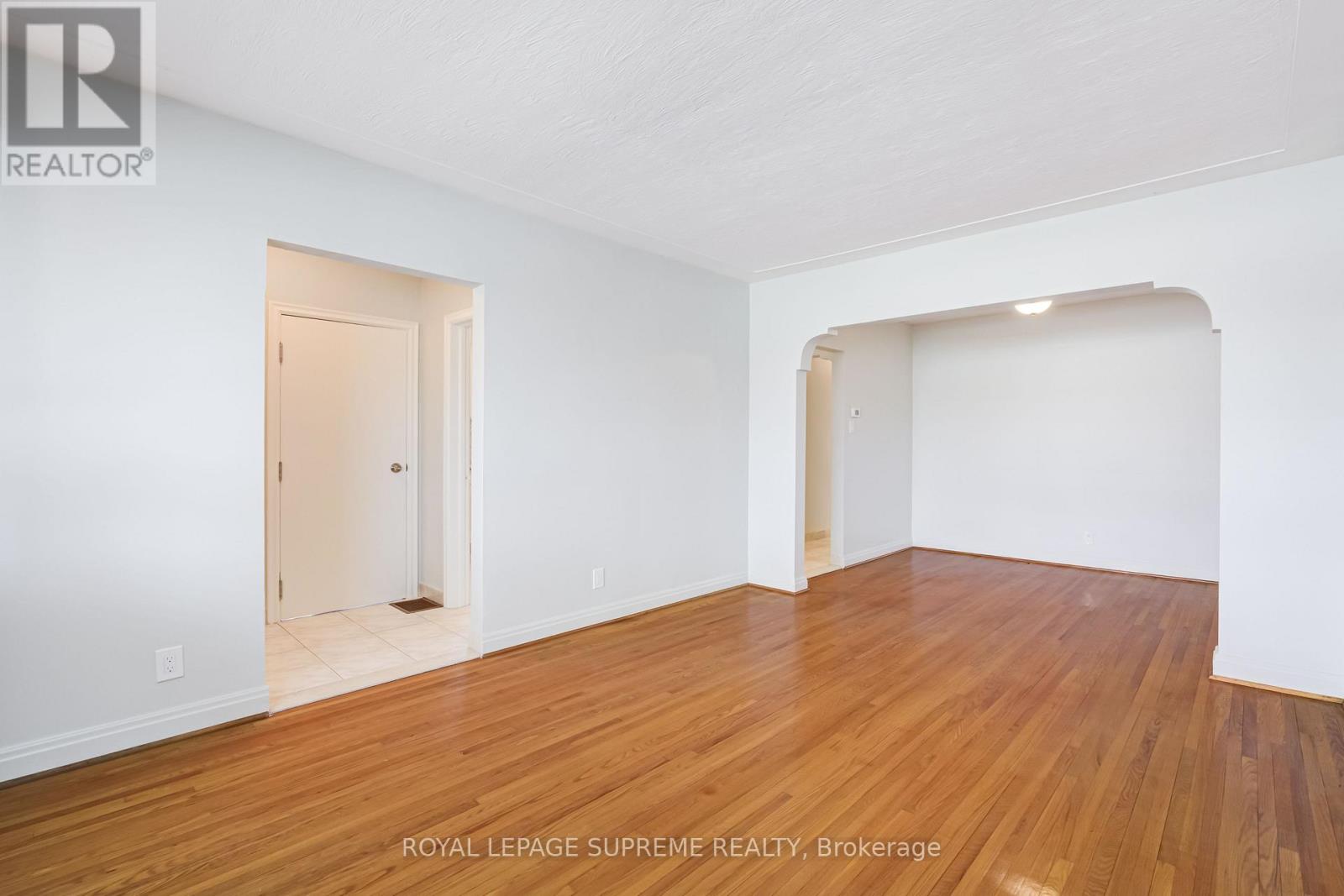 Main - 55 Keelegate Drive, Toronto, Ontario  M3K 1X9 - Photo 7 - W12923040