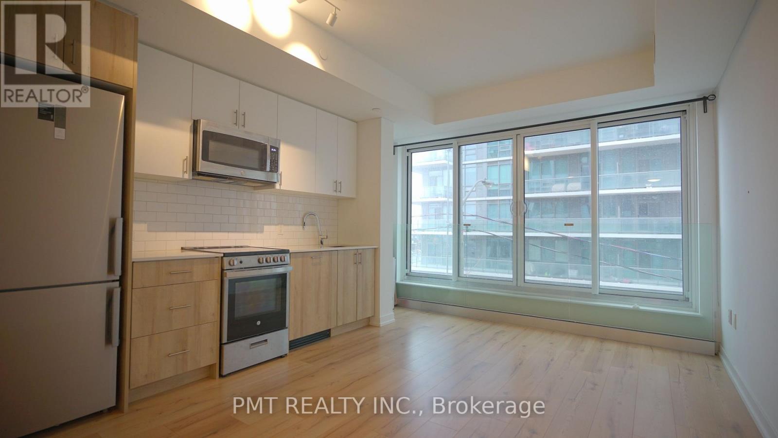 209 - 1195 The Queensway, Toronto, Ontario  M8Z 0H1 - Photo 2 - W12923048