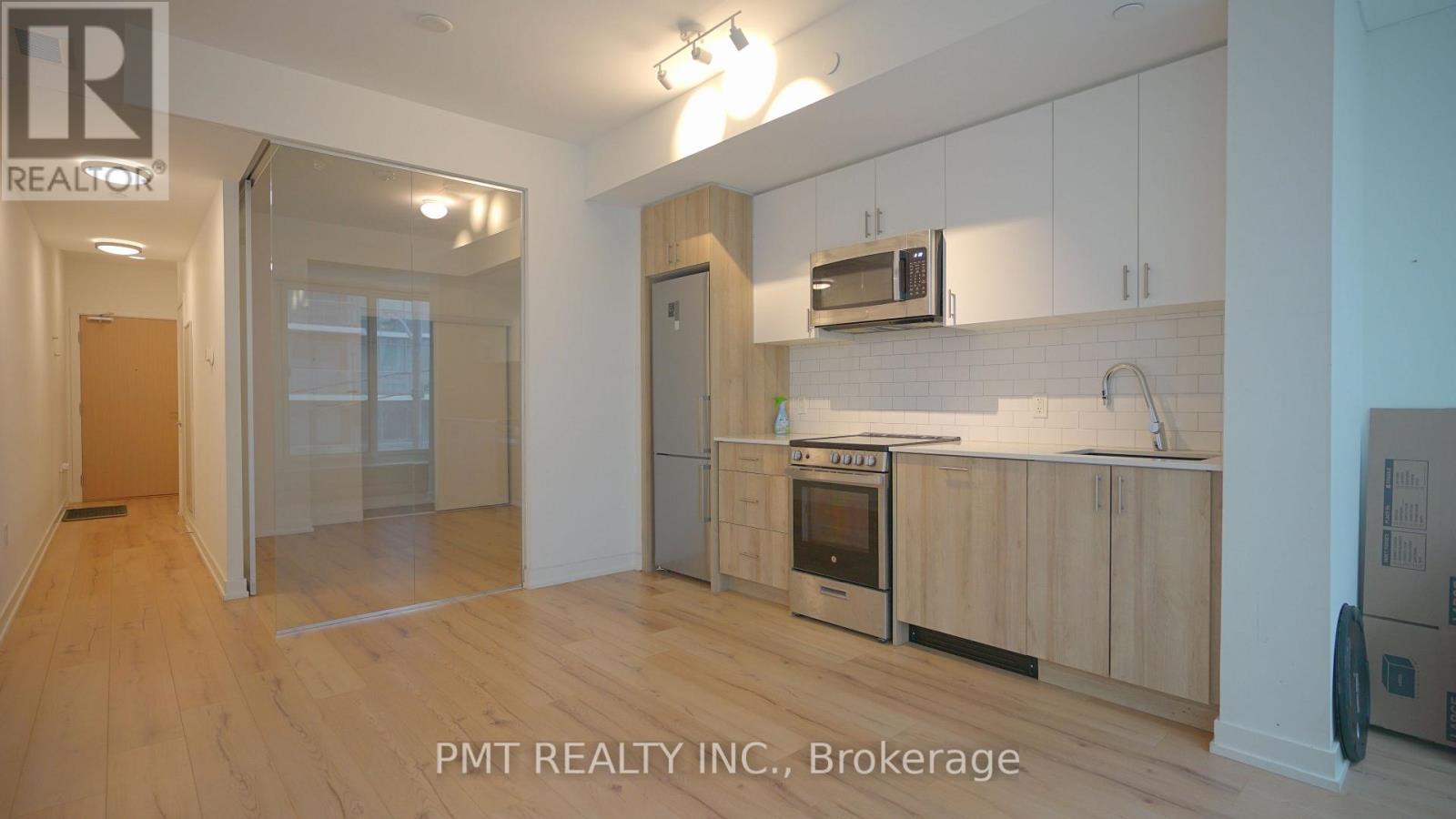 209 - 1195 The Queensway, Toronto, Ontario  M8Z 0H1 - Photo 5 - W12923048