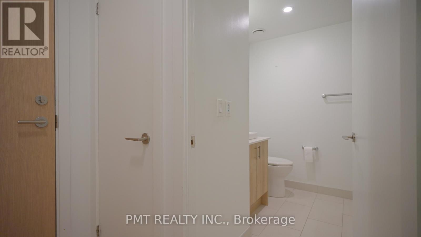 209 - 1195 The Queensway, Toronto, Ontario  M8Z 0H1 - Photo 9 - W12923048