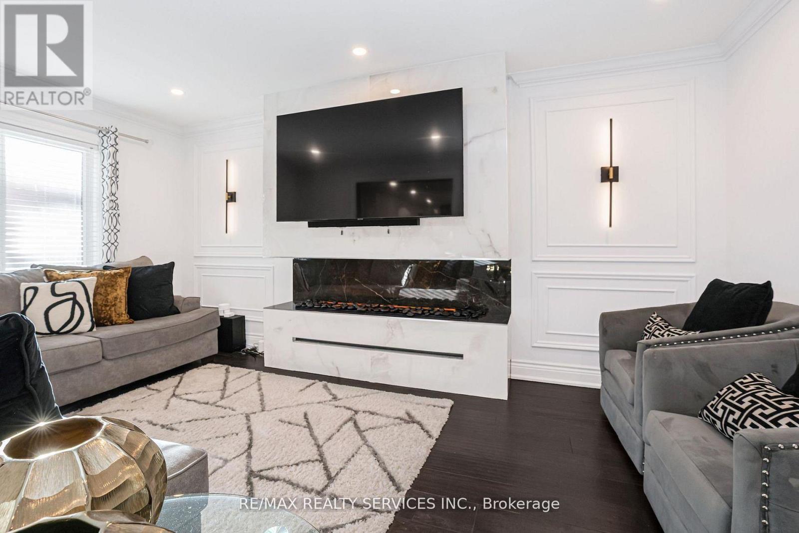 18 Creekview Court, Brampton, Ontario  L6Z 3Y2 - Photo 17 - W12923054