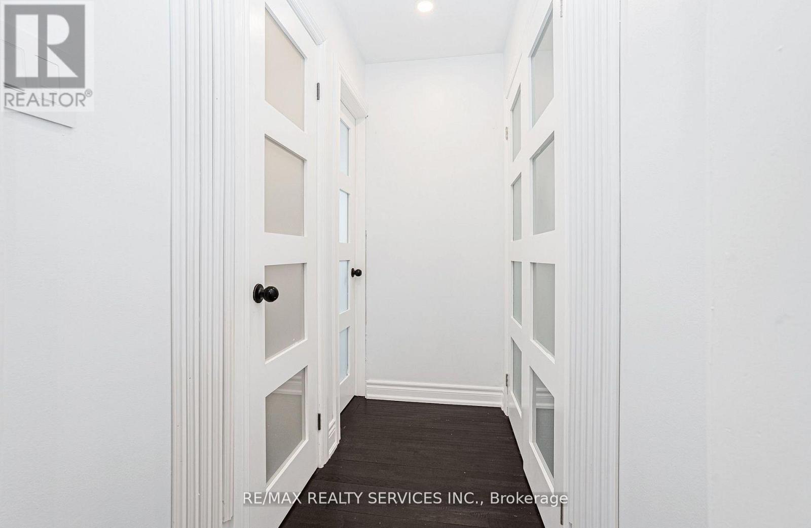 18 Creekview Court, Brampton, Ontario  L6Z 3Y2 - Photo 23 - W12923054