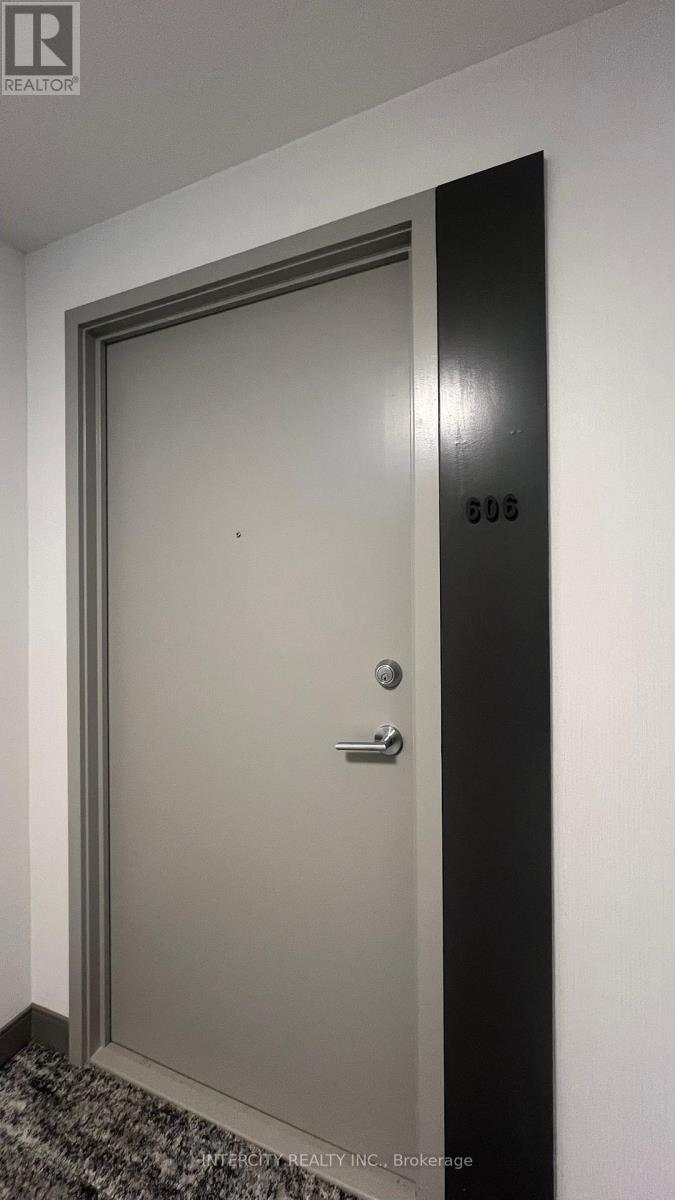 606 - 260 Malta Avenue, Brampton, Ontario L6Y 6L7 - Photo 5 - W12923100