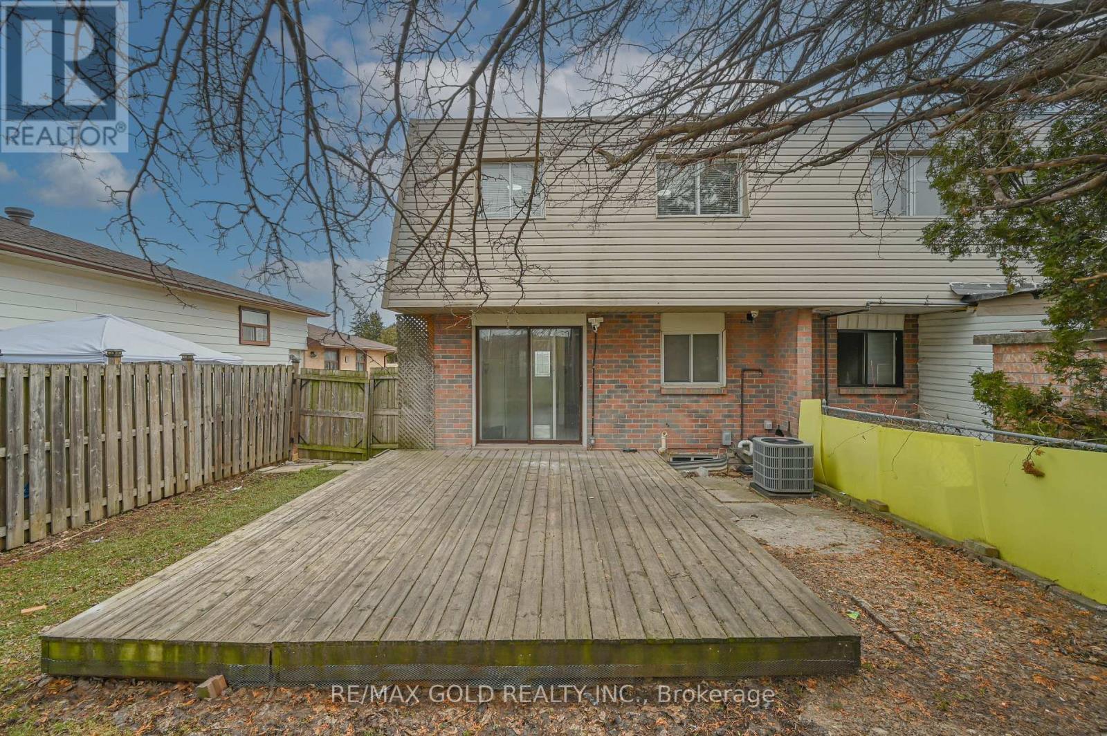 7755 Priory Crescent, Mississauga, Ontario  L4T 3H6 - Photo 44 - W12923142