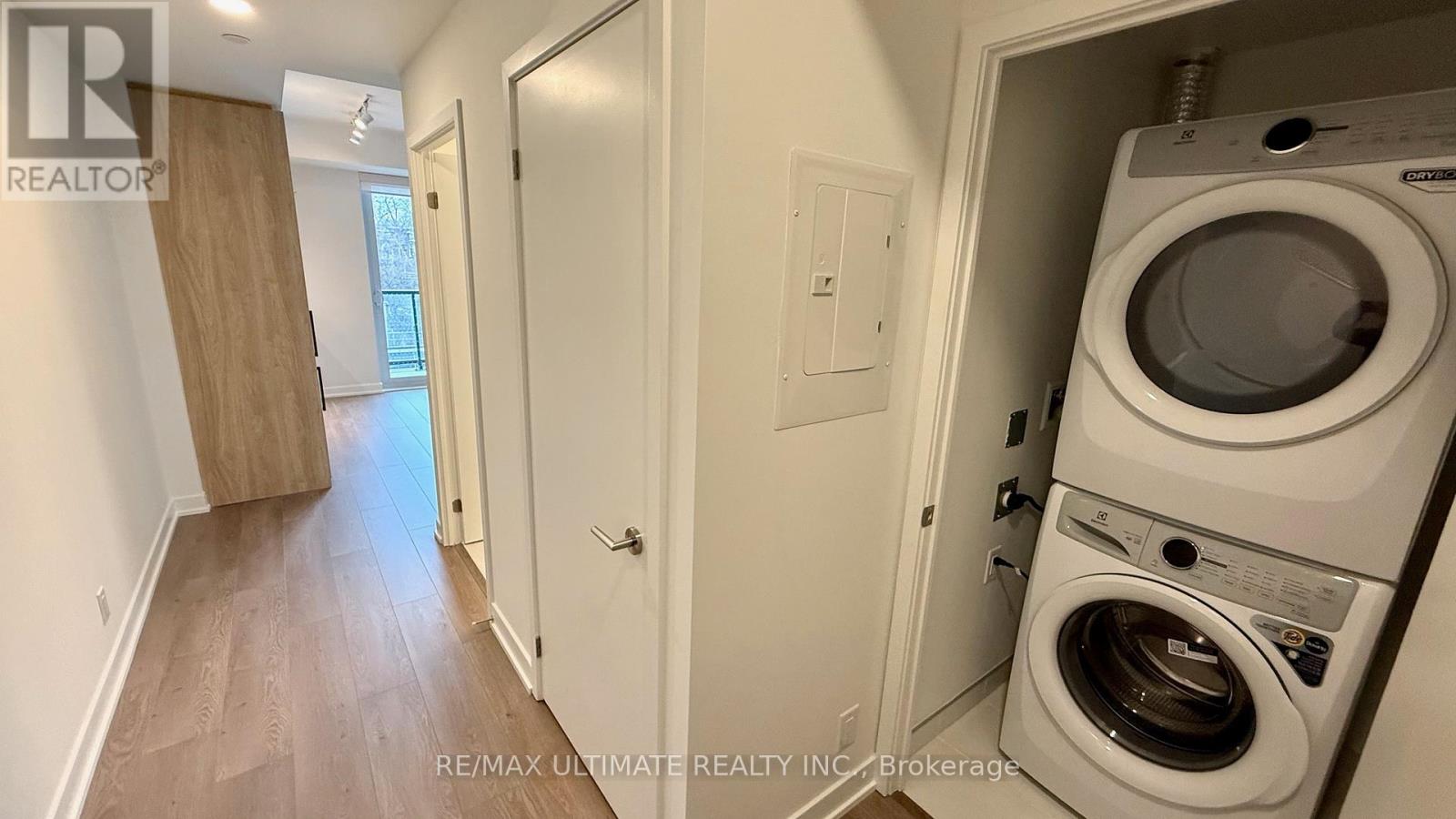 318 - 1660 Bloor Street W, Toronto, Ontario  M6P 1A8 - Photo 11 - W12923172