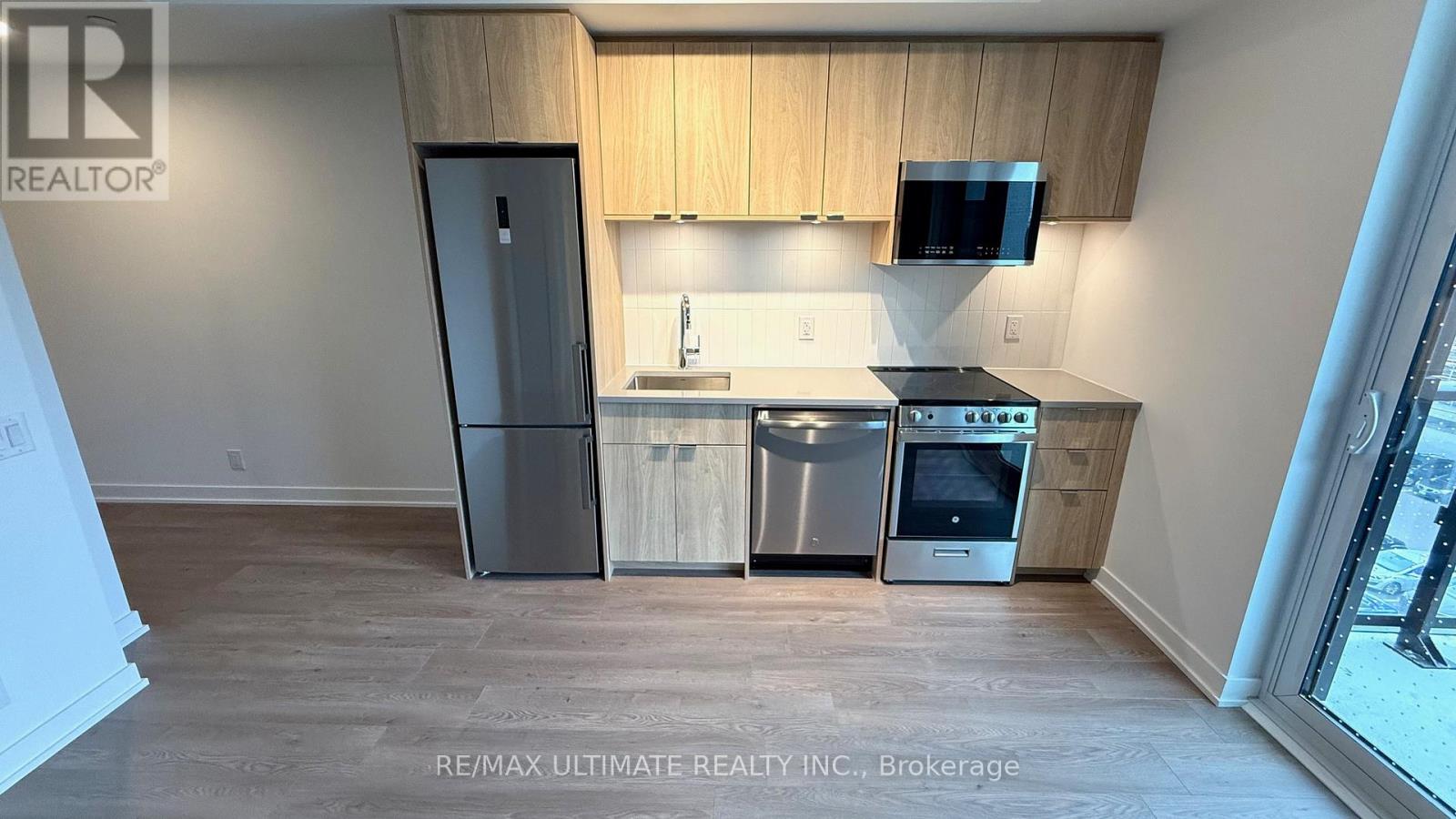 318 - 1660 Bloor Street W, Toronto, Ontario  M6P 1A8 - Photo 17 - W12923172