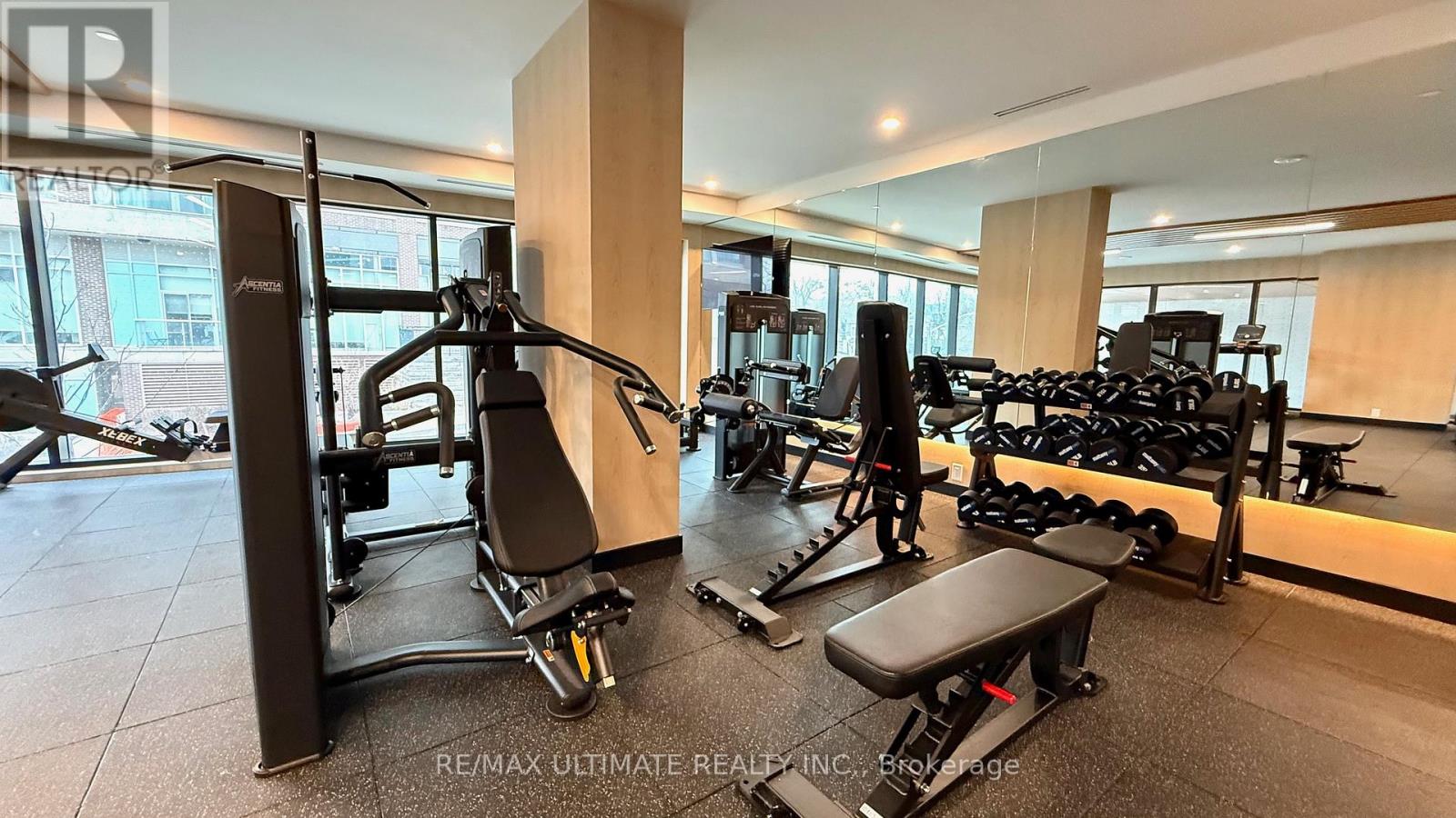 318 - 1660 Bloor Street W, Toronto, Ontario  M6P 1A8 - Photo 4 - W12923172