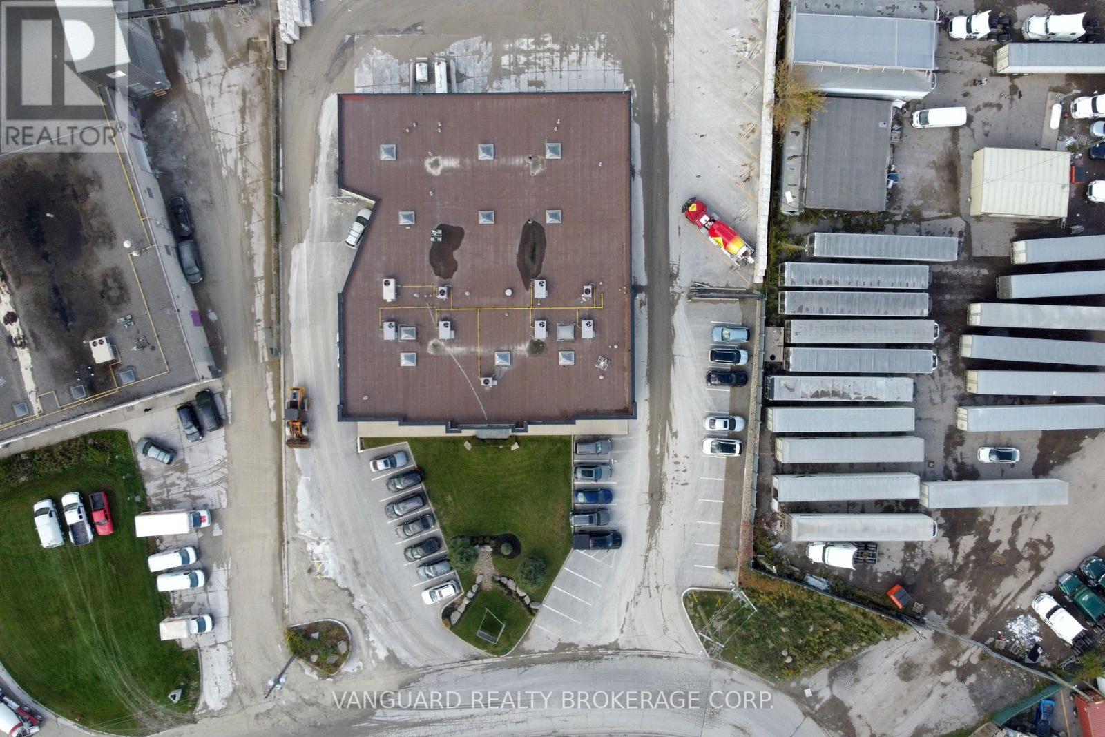 3 - 8 Cadetta Road, Brampton, Ontario  L6P 0X4 - Photo 2 - W12923182