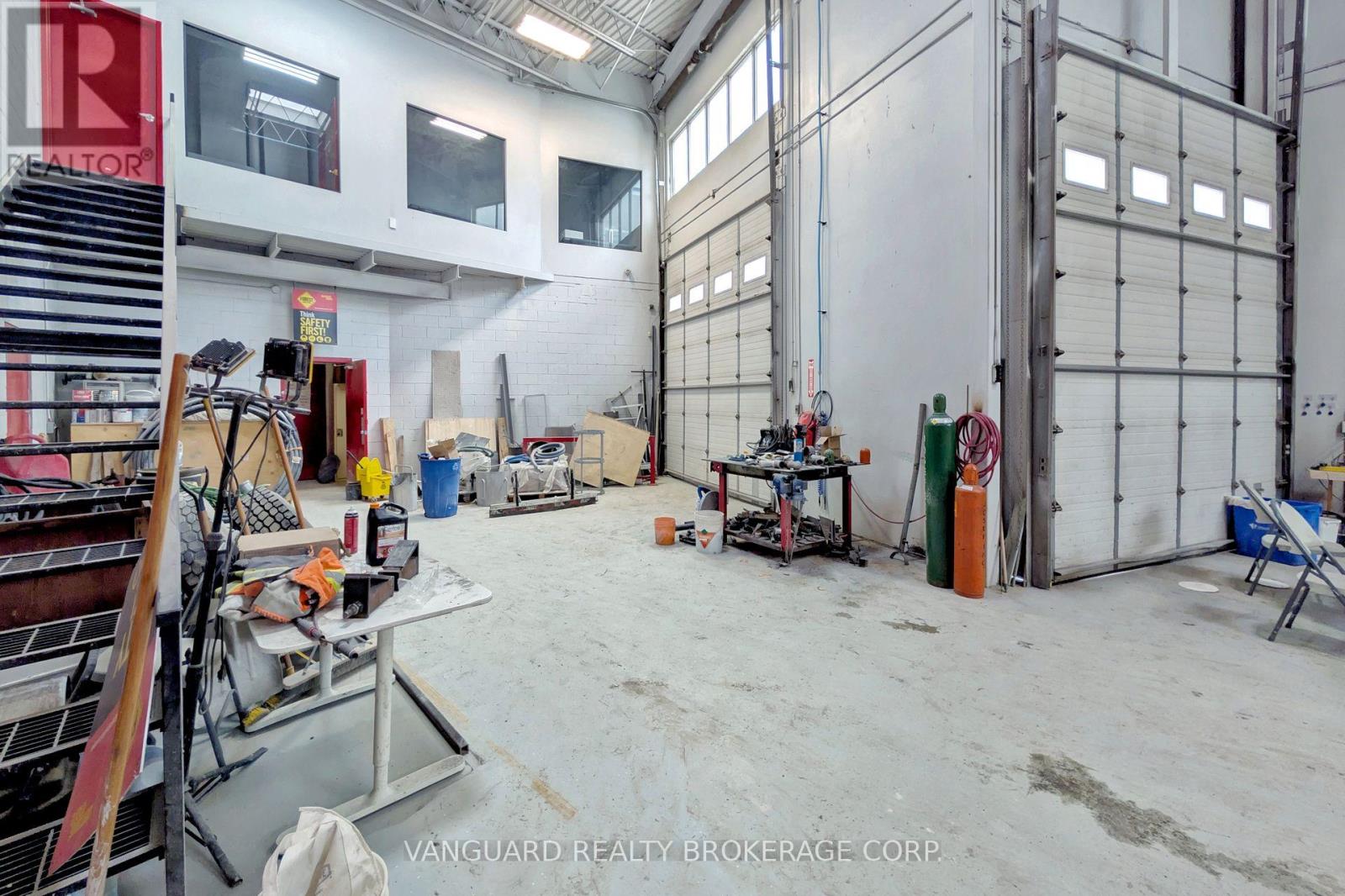 3 - 8 Cadetta Road, Brampton, Ontario  L6P 0X4 - Photo 8 - W12923182