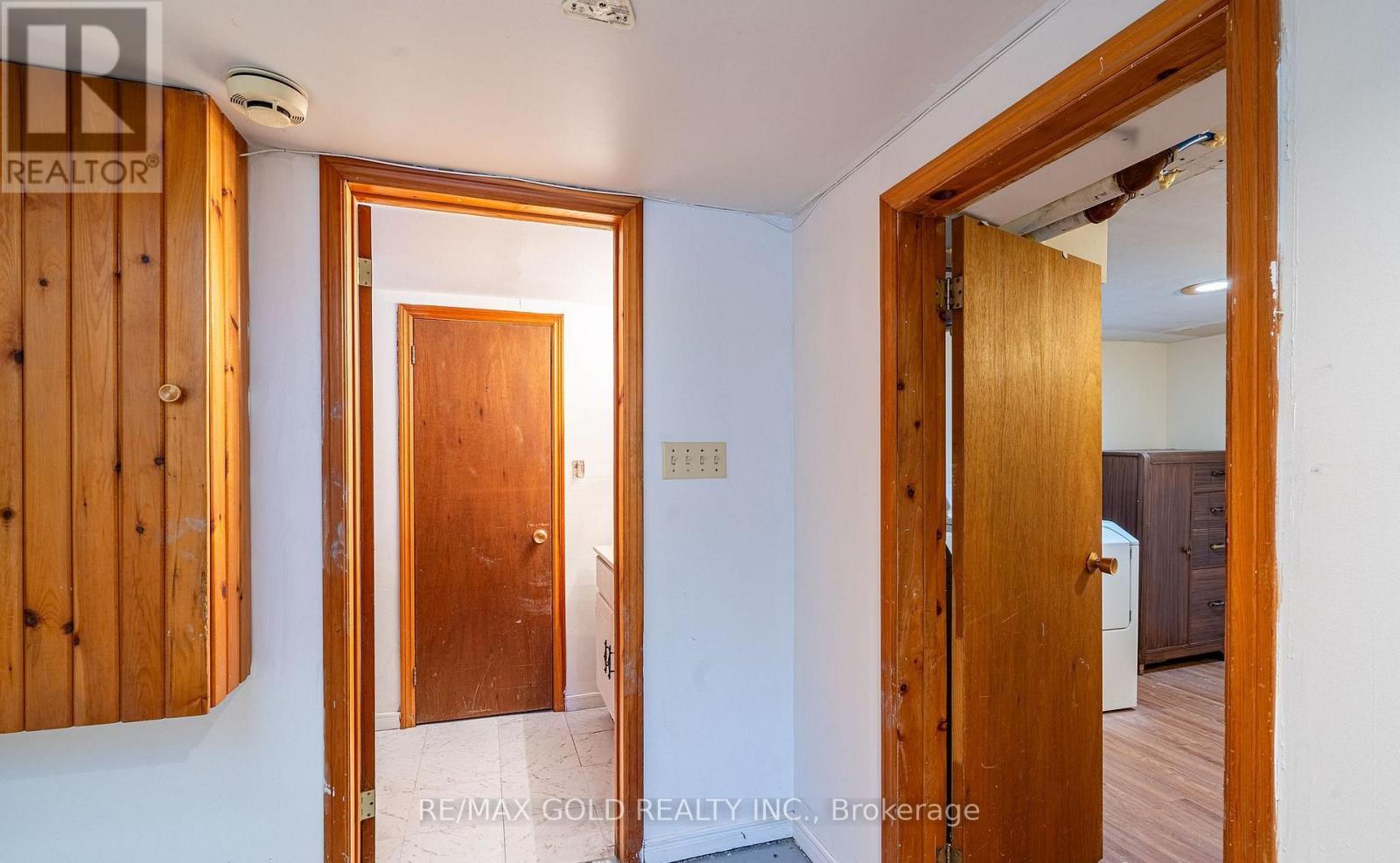 65 Long Branch Avenue, Toronto, Ontario  M8W 3J3 - Photo 27 - W12923198