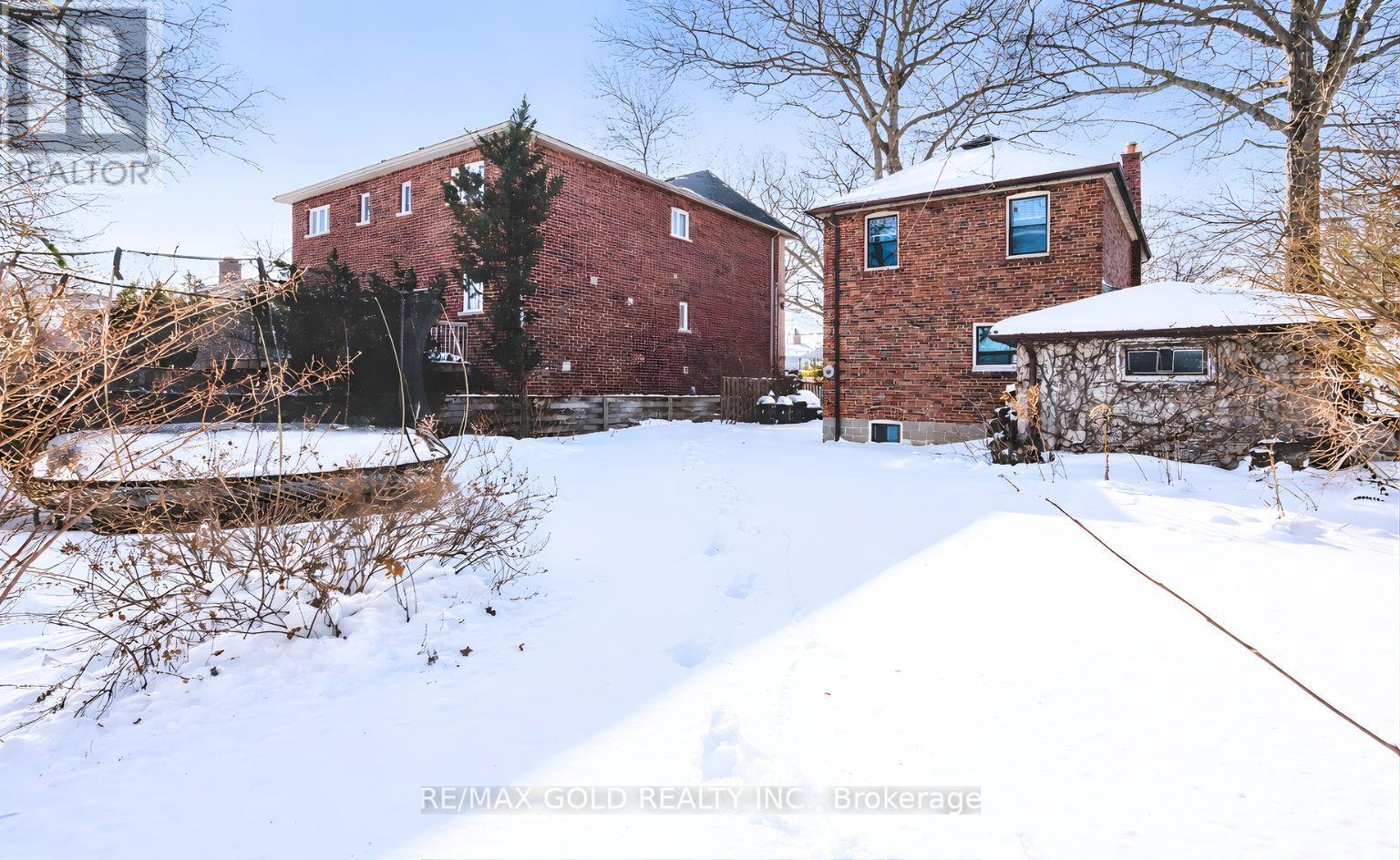 65 Long Branch Avenue, Toronto, Ontario  M8W 3J3 - Photo 35 - W12923198