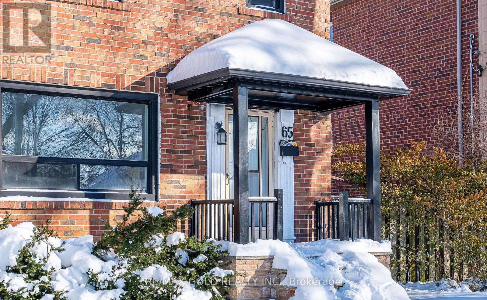 65 Long Branch Avenue, Toronto, Ontario  M8W 3J3 - Photo 4 - W12923198