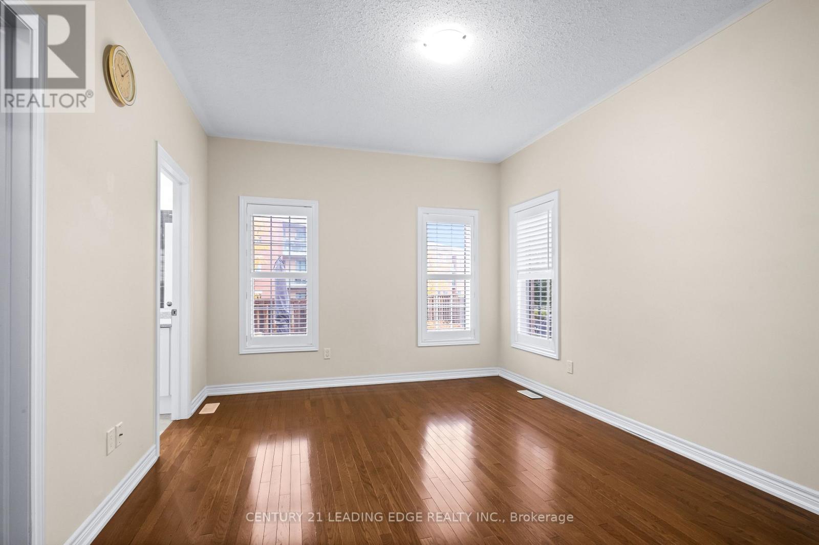 35 Lobelia Street, Brampton, Ontario  L6R 3Z6 - Photo 15 - W12923238