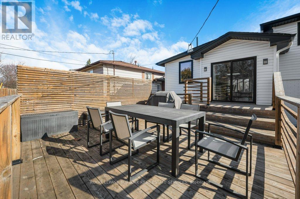 628 Ardleigh Crescent, Burlington, Ontario  L7L 4K8 - Photo 28 - W12923254