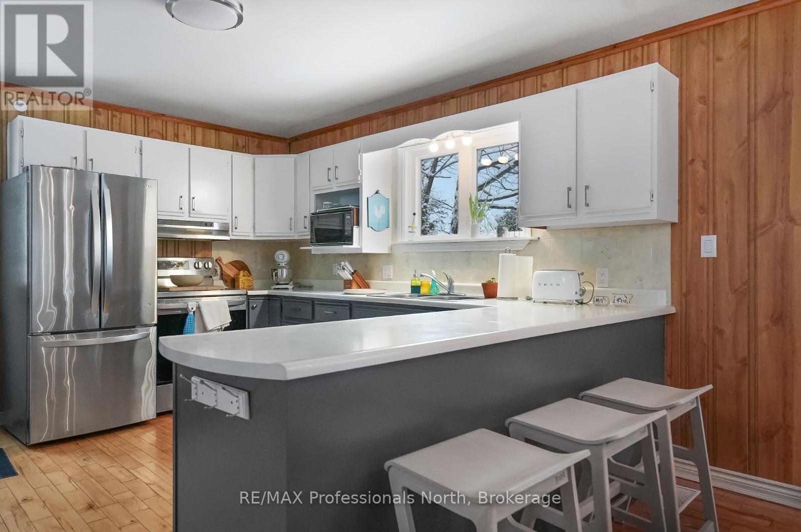 1054 Grace River Road, Highlands East, Ontario  K0L 1M0 - Photo 11 - X12919494