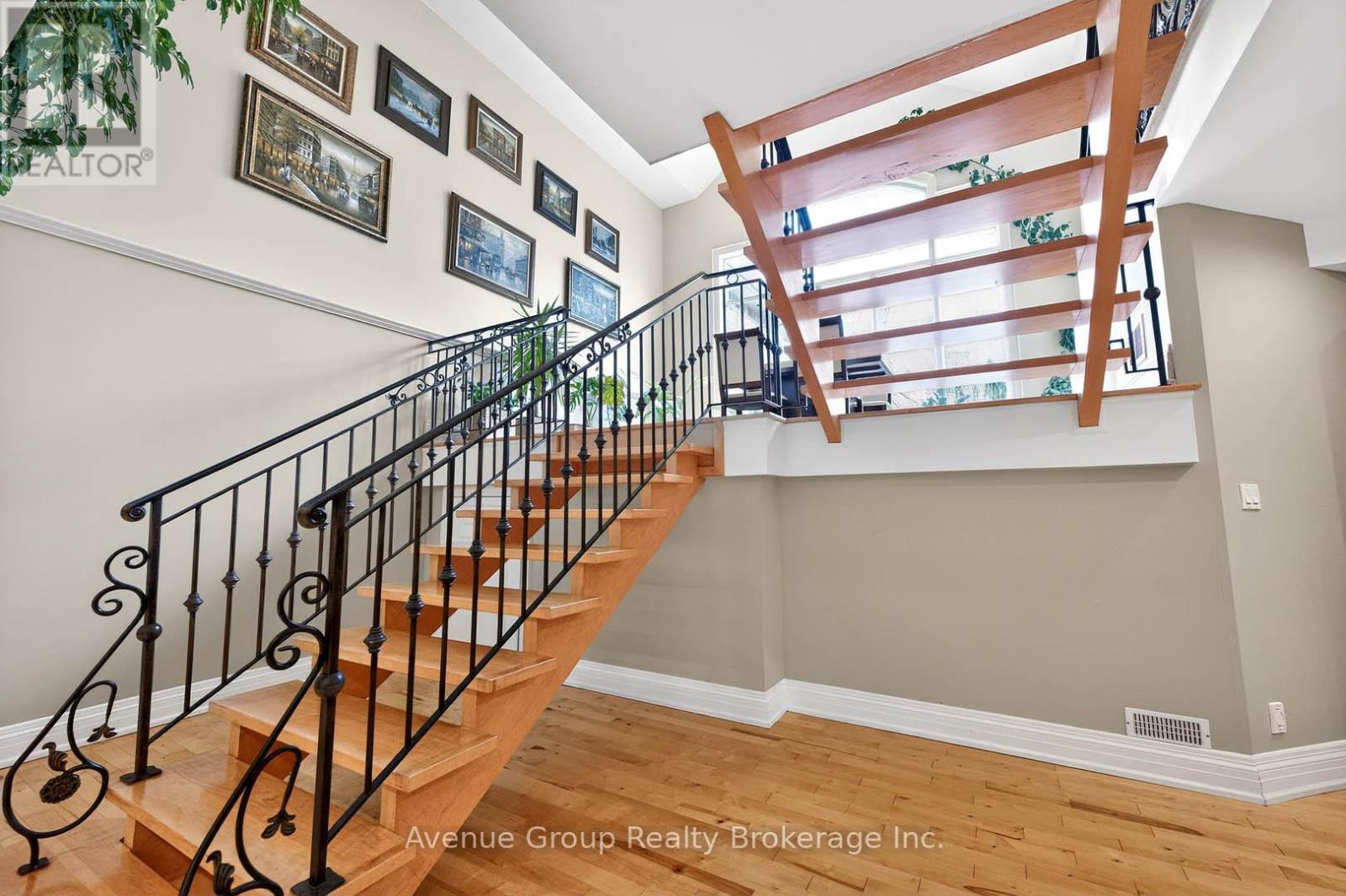 7 Longview Crescent, Vaughan, Ontario  L4H 1A7 - Photo 32 - N12922184