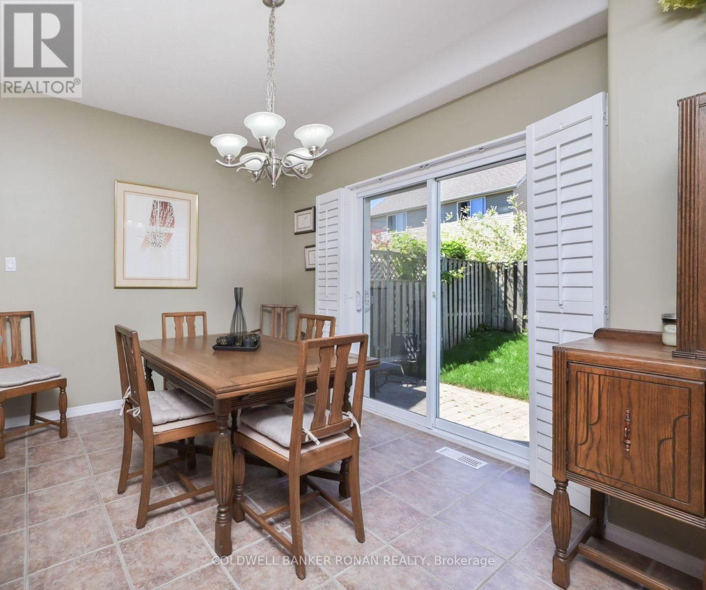 22 Chantler Road, New Tecumseth, Ontario  L9R 2E1 - Photo 8 - N12818308