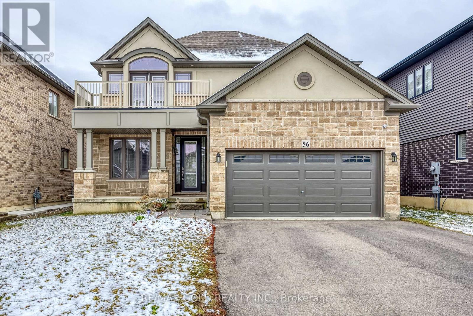 56 LEXINGTON AVENUE, Hamilton, Ontario