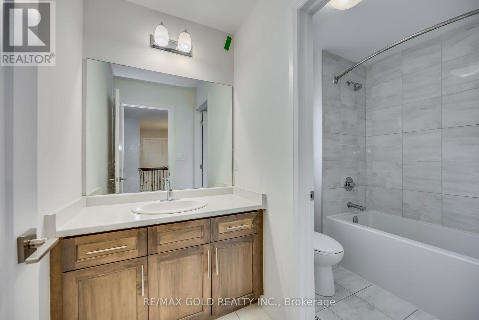 56 Lexington Avenue, Hamilton, Ontario L8J 0L5 - Photo 37 - X12922946