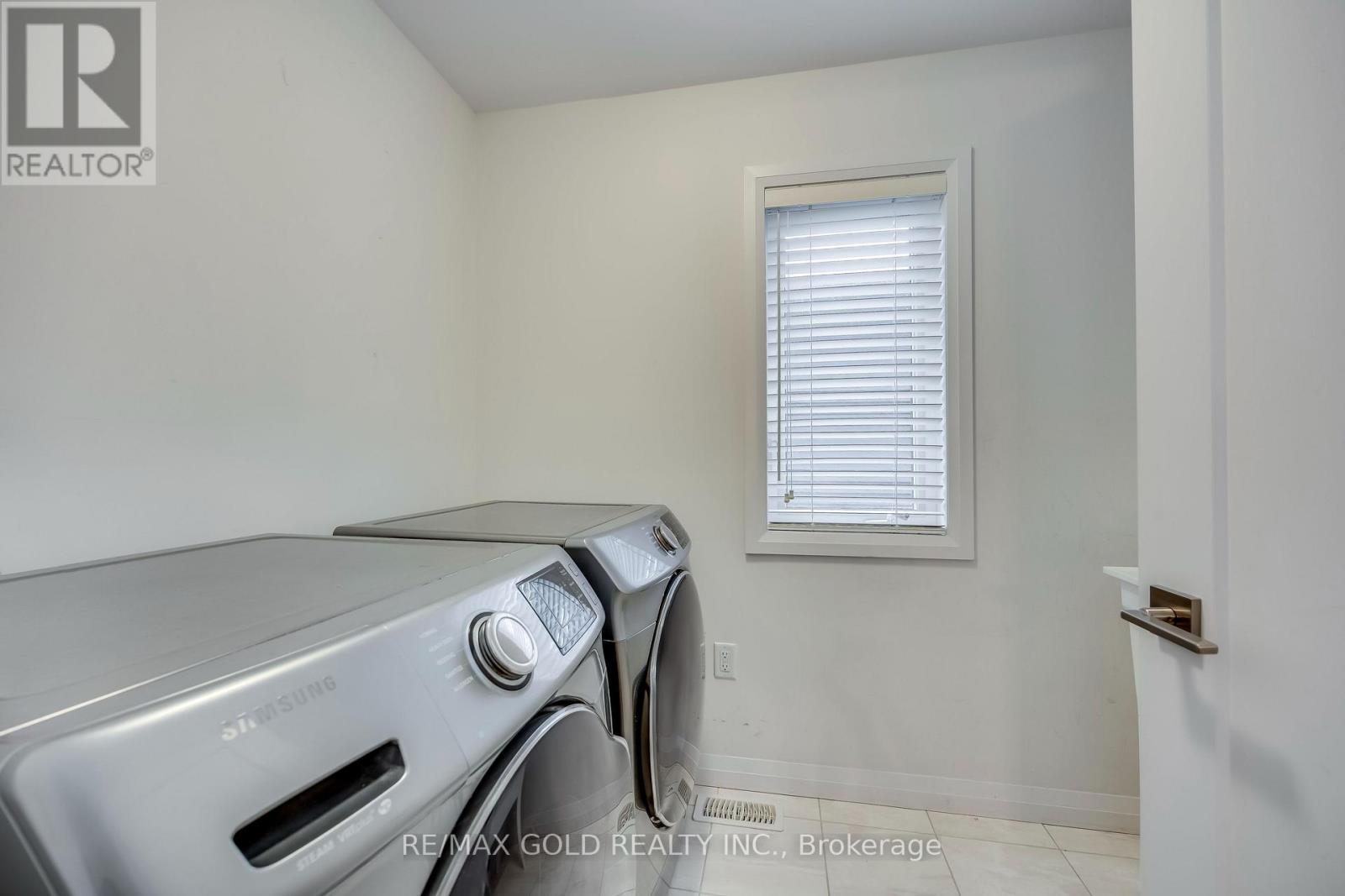 56 Lexington Avenue, Hamilton, Ontario L8J 0L5 - Photo 38 - X12922946