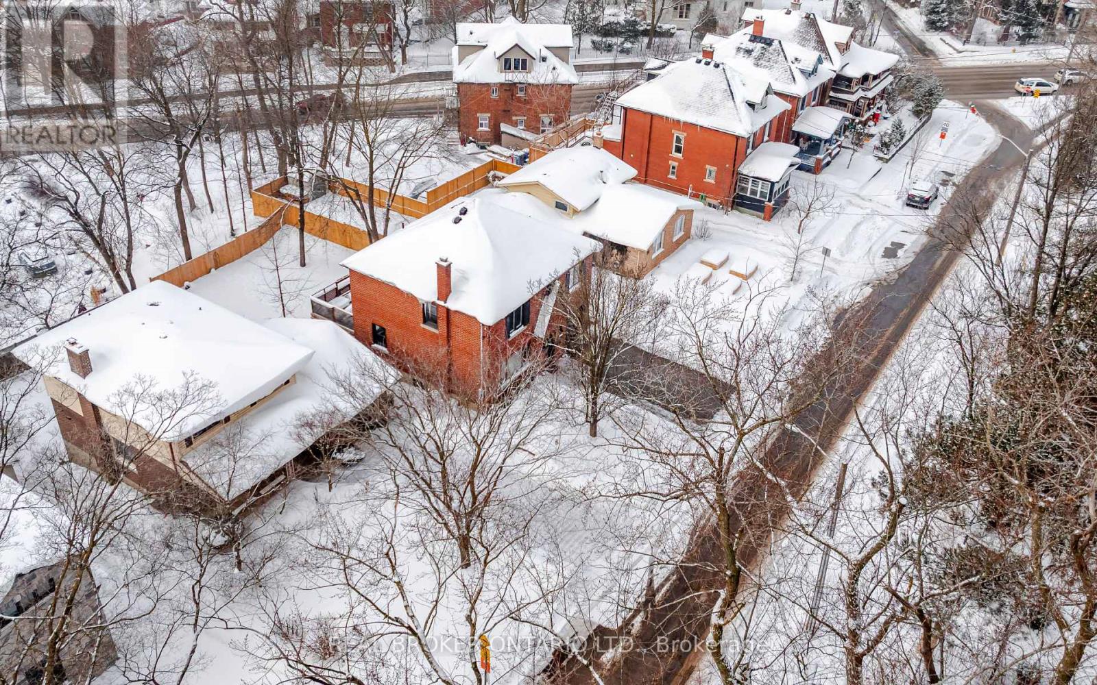 84 Queen Street, Guelph, Ontario  N1E 4R8 - Photo 5 - X12922950