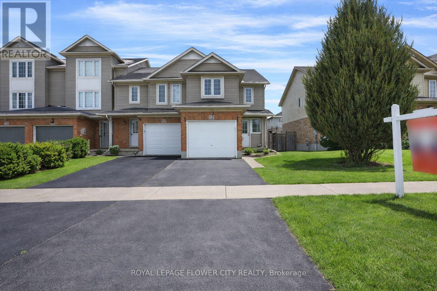 128 DONNENWERTH DRIVE, Kitchener, Ontario