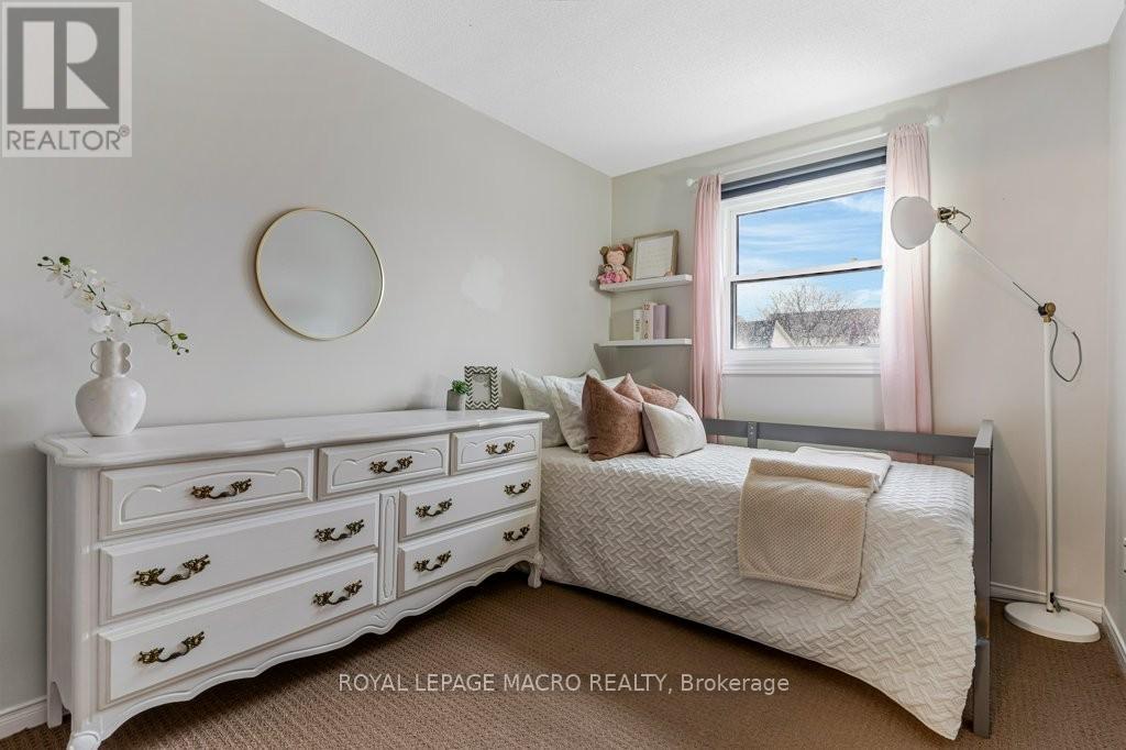 872 Elgin Street N, Waterloo, Ontario  N1R 8C2 - Photo 11 - X12922970