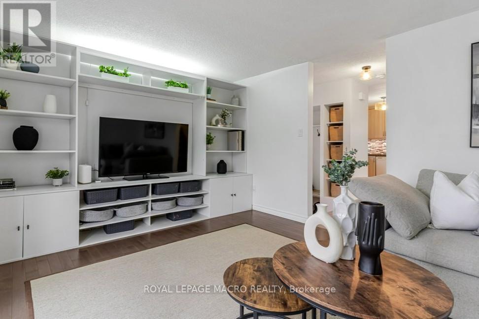 872 Elgin Street N, Waterloo, Ontario  N1R 8C2 - Photo 4 - X12922970