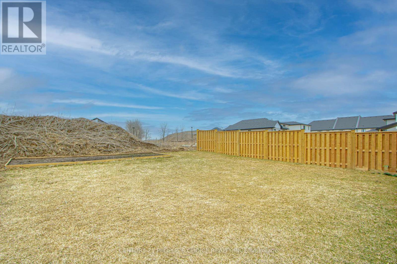 Photo 34 of 34 for 3858 Campbell Street N