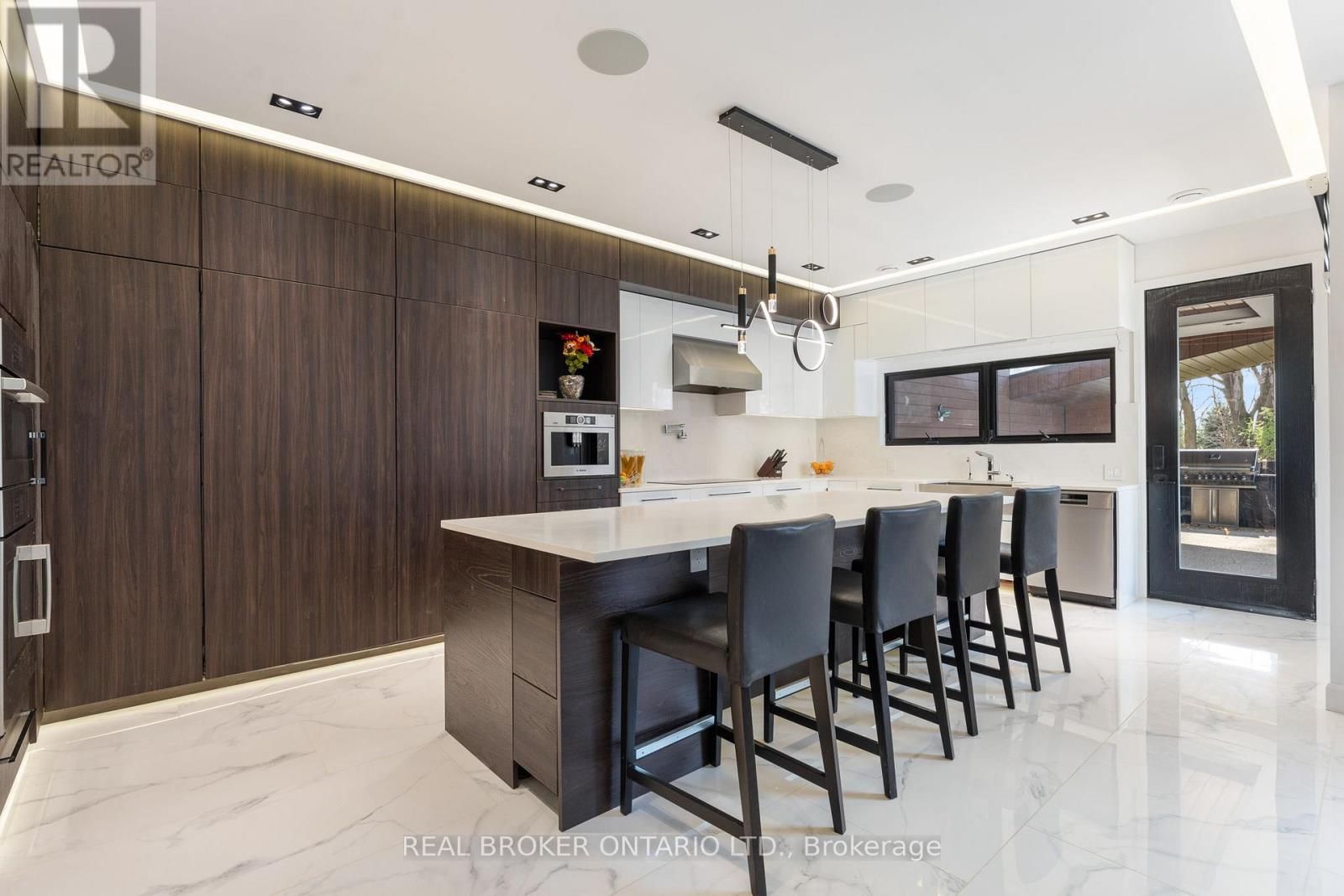 6 Campbell Farm Road, Brant, Ontario  N3T 5L6 - Photo 13 - X12923006