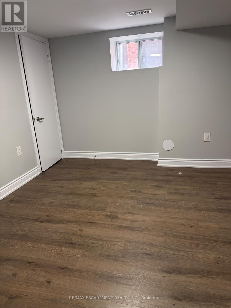 Lower - 276 Belmoral Avenue N, Hamilton, Ontario  L8L 7S4 - Photo 8 - X12923148