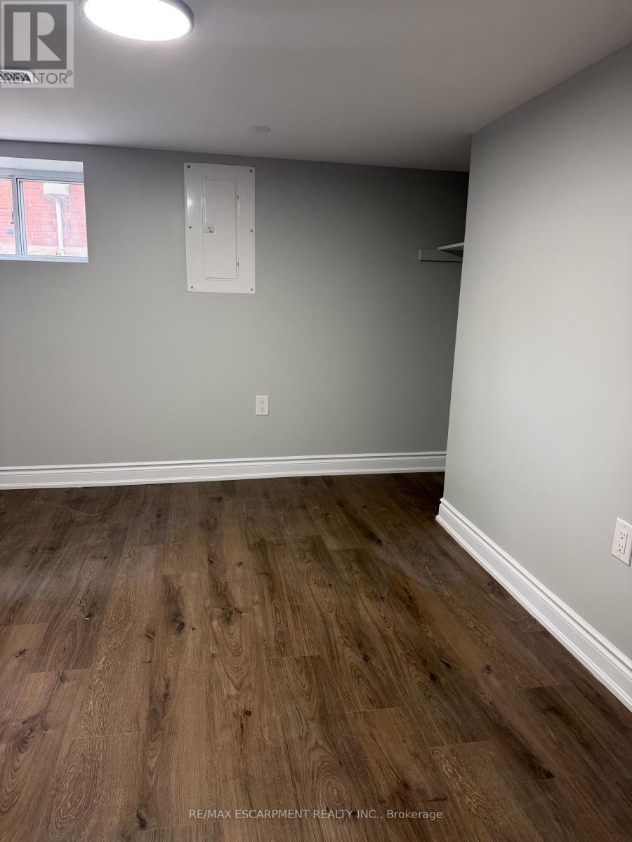 Lower - 276 Belmoral Avenue N, Hamilton, Ontario  L8L 7S4 - Photo 9 - X12923148